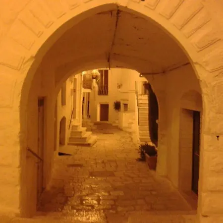 Arco Michele 3* Putignano