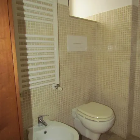 Alojamento de Acomodação e Pequeno-almoço Arco Michele