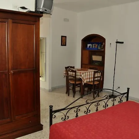 לינה וארוחת בוקר Arco Michele