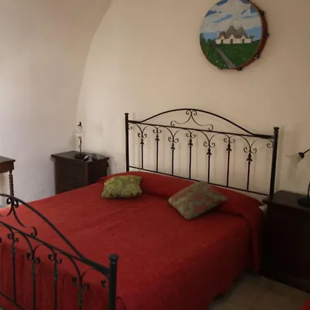 فندق مبيت وإفطار Arco Michele بوتينيانو