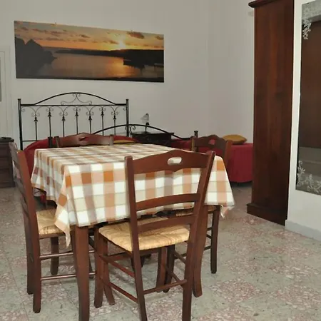 Alojamento de Acomodação e Pequeno-almoço Arco Michele 3*