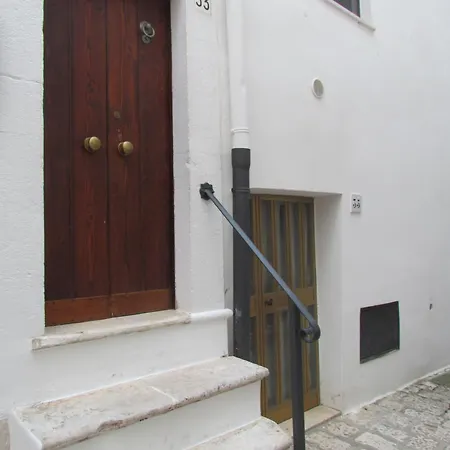 Arco Michele לינה וארוחת בוקר פוטיניאנו