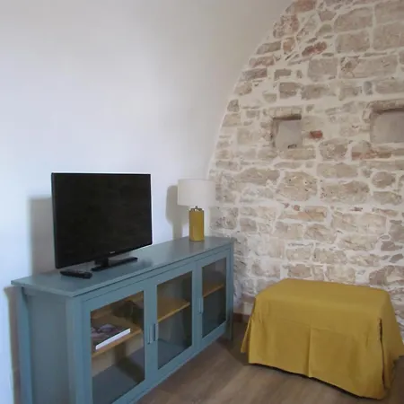 Arco Michele 3*