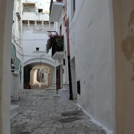 Alojamento de Acomodação e Pequeno-almoço Arco Michele